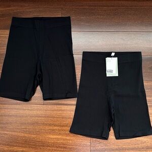 BNWT H&M Women’s Black Bike Shorts